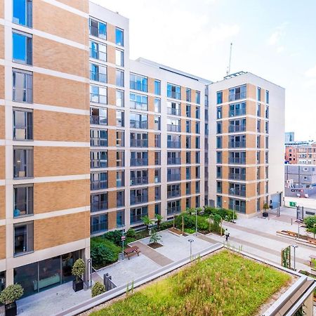 Hilltop Serviced Apartments - Ancoats Манчестър Екстериор снимка