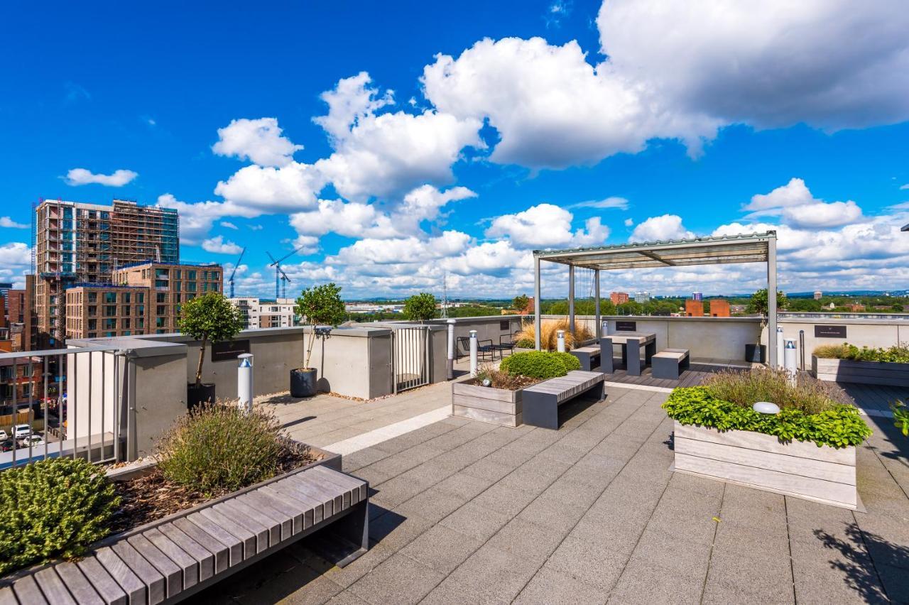 Hilltop Serviced Apartments - Ancoats Манчестър Екстериор снимка