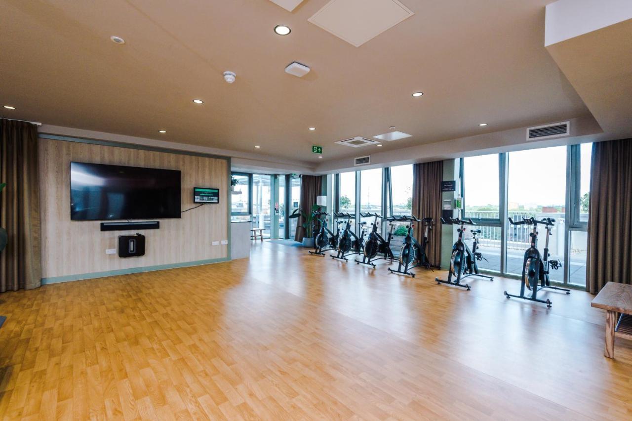 Hilltop Serviced Apartments - Ancoats Манчестър Екстериор снимка