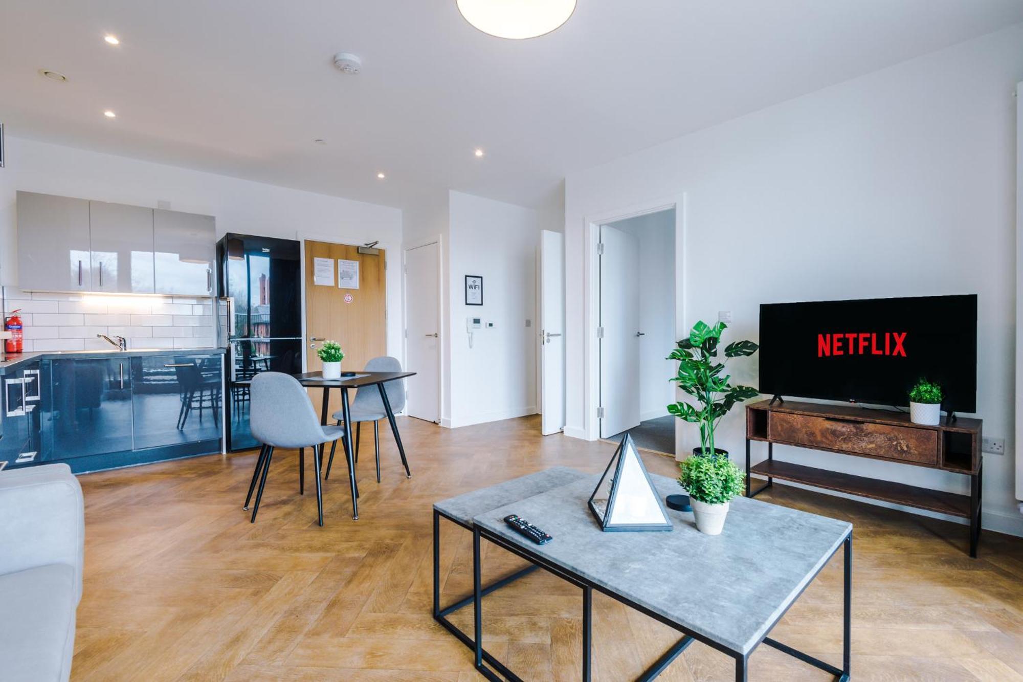 Hilltop Serviced Apartments - Ancoats Манчестър Стая снимка