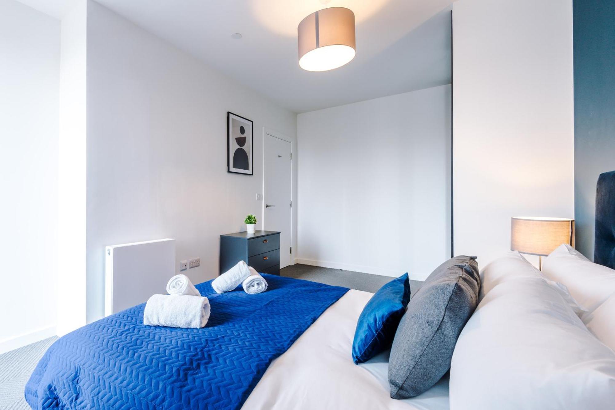 Hilltop Serviced Apartments - Ancoats Манчестър Стая снимка