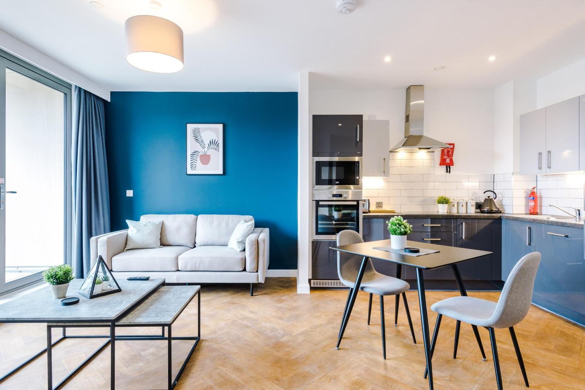 Hilltop Serviced Apartments - Ancoats Манчестър Стая снимка