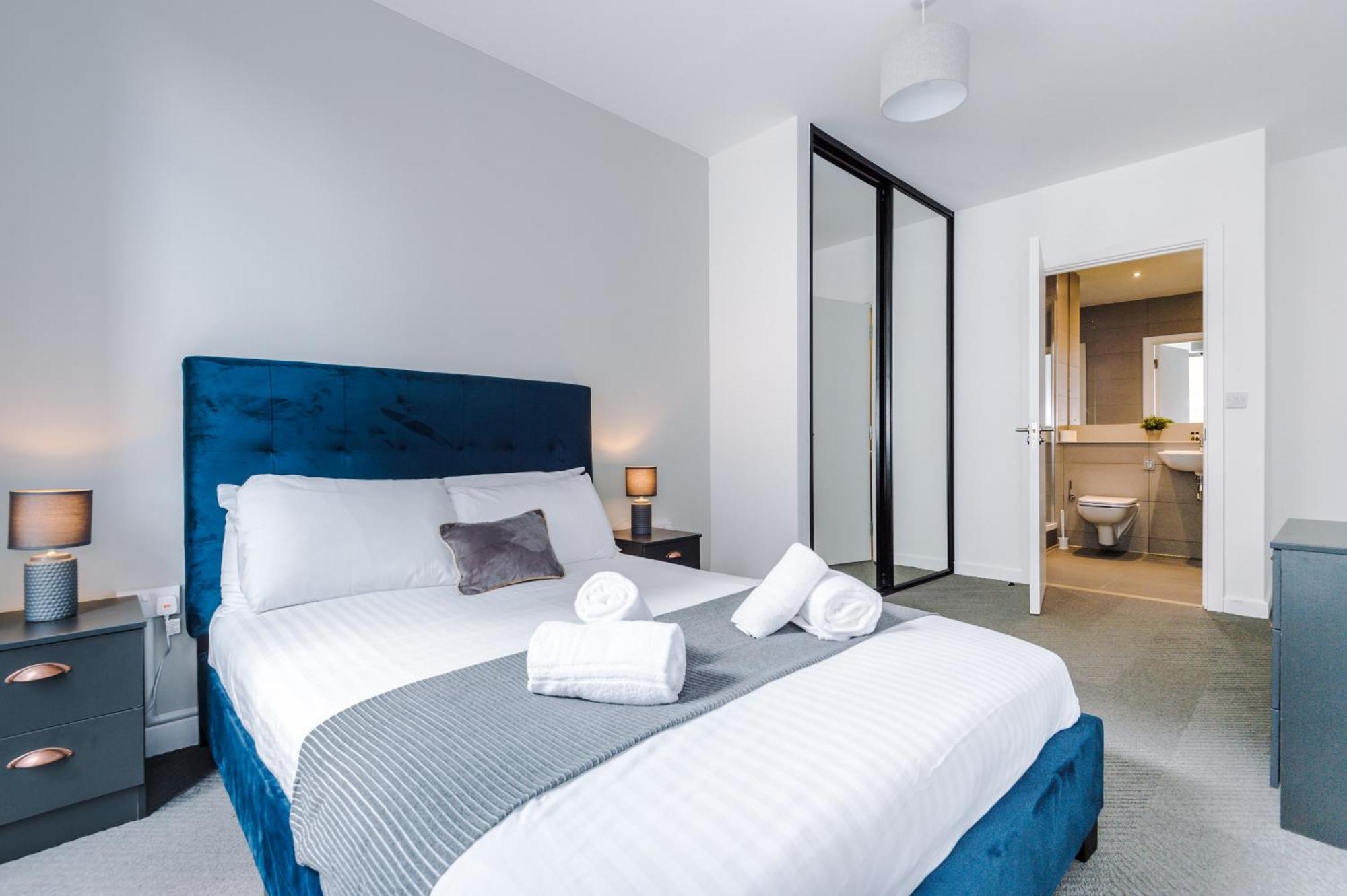 Hilltop Serviced Apartments - Ancoats Манчестър Екстериор снимка