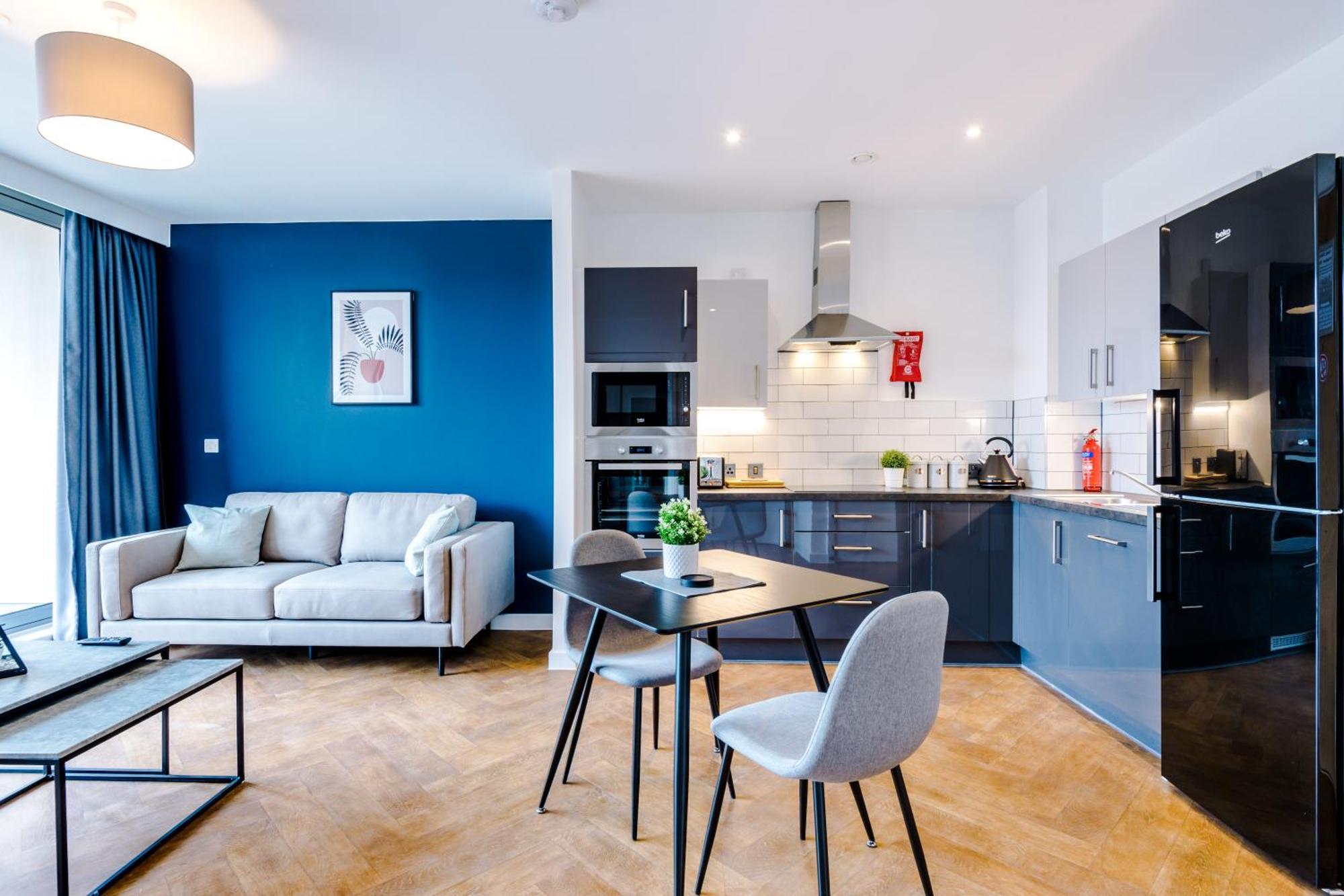 Hilltop Serviced Apartments - Ancoats Манчестър Екстериор снимка